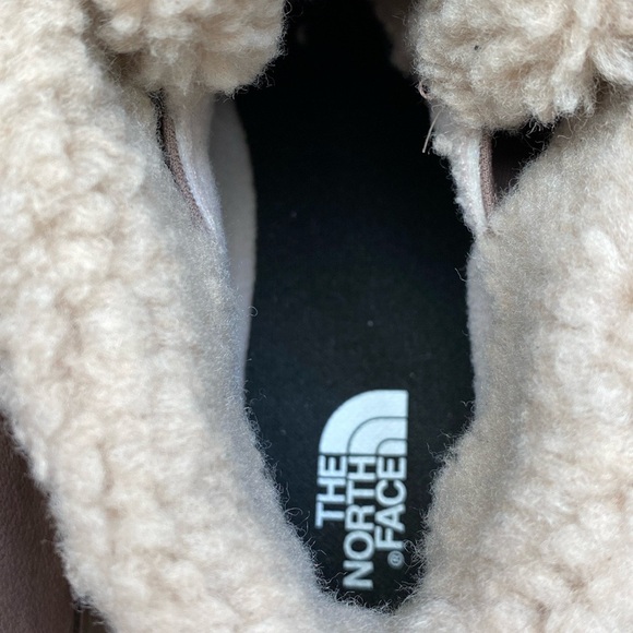 NWOB🍁THE NORTH FACE Women's Mid Lace Insulated Waterproof Boots Size 9 - Picture 14 of 16